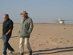 Rick and Bertus on the beach